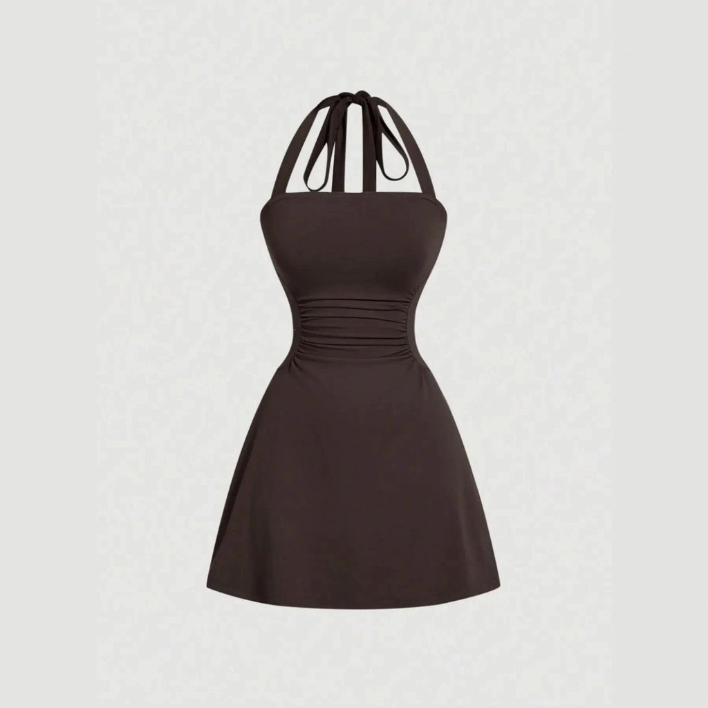 Robe de sangle spaghetti sans dos en tissu plissé couleur solide pour femme
