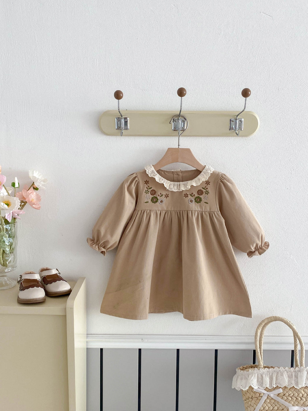 Coupe-à-bas Collier petite fille princesse robe de plein air