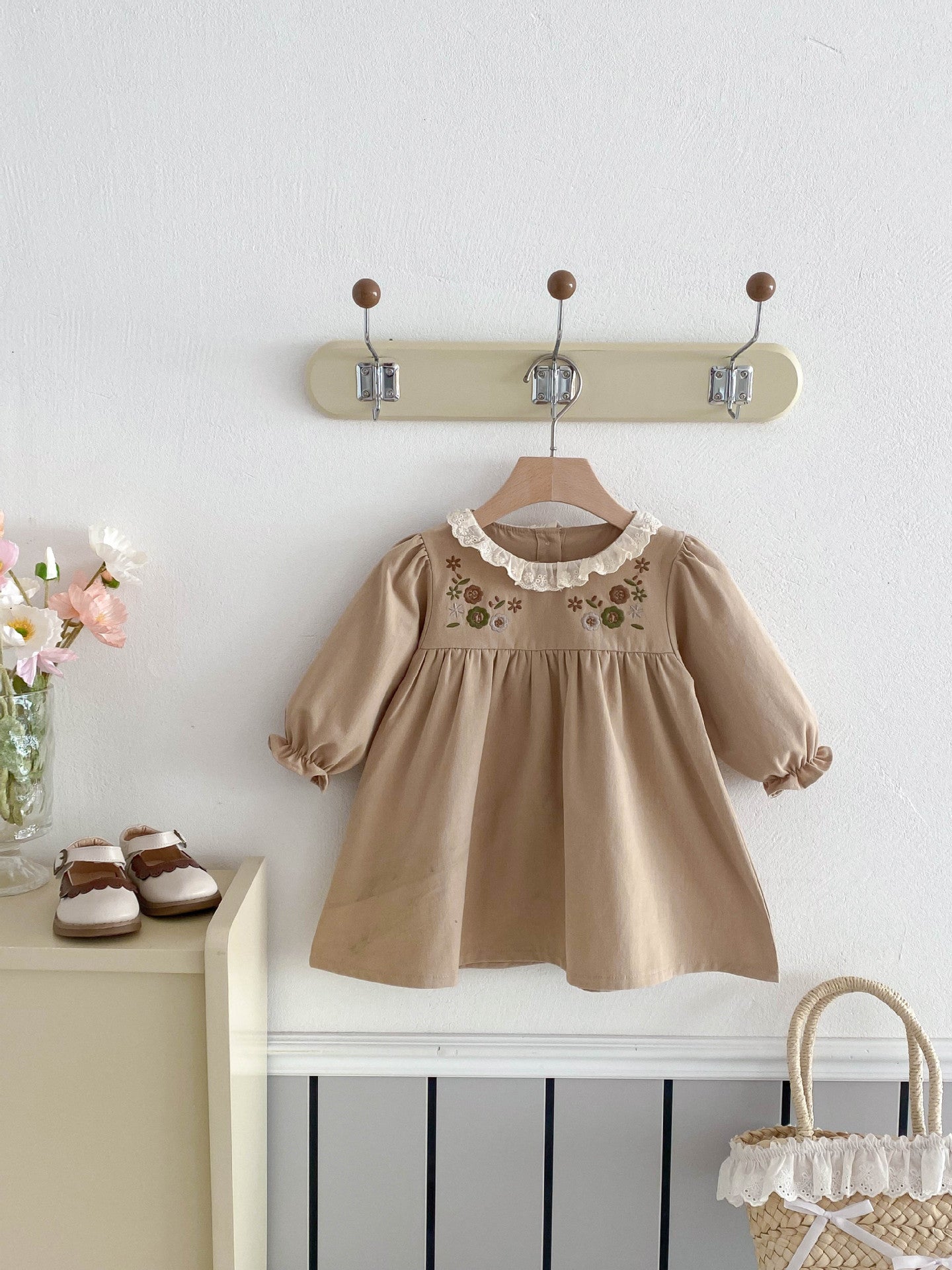 Coupe-à-bas Collier petite fille princesse robe de plein air