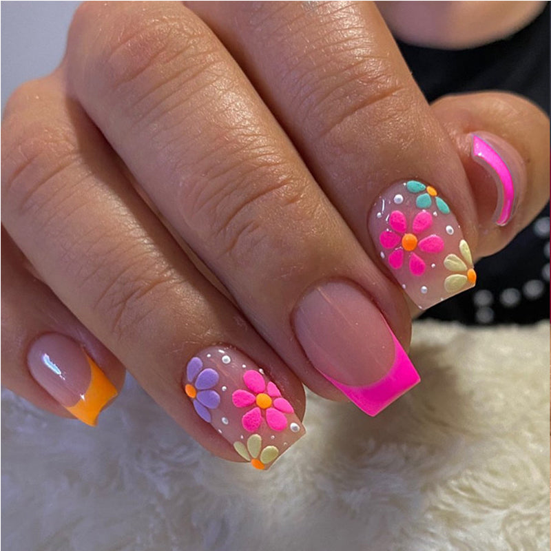 24 PCS Presse sur les ongles Court carré faux avec colle à ongles Français fausses conceptions de fleurs acrylique