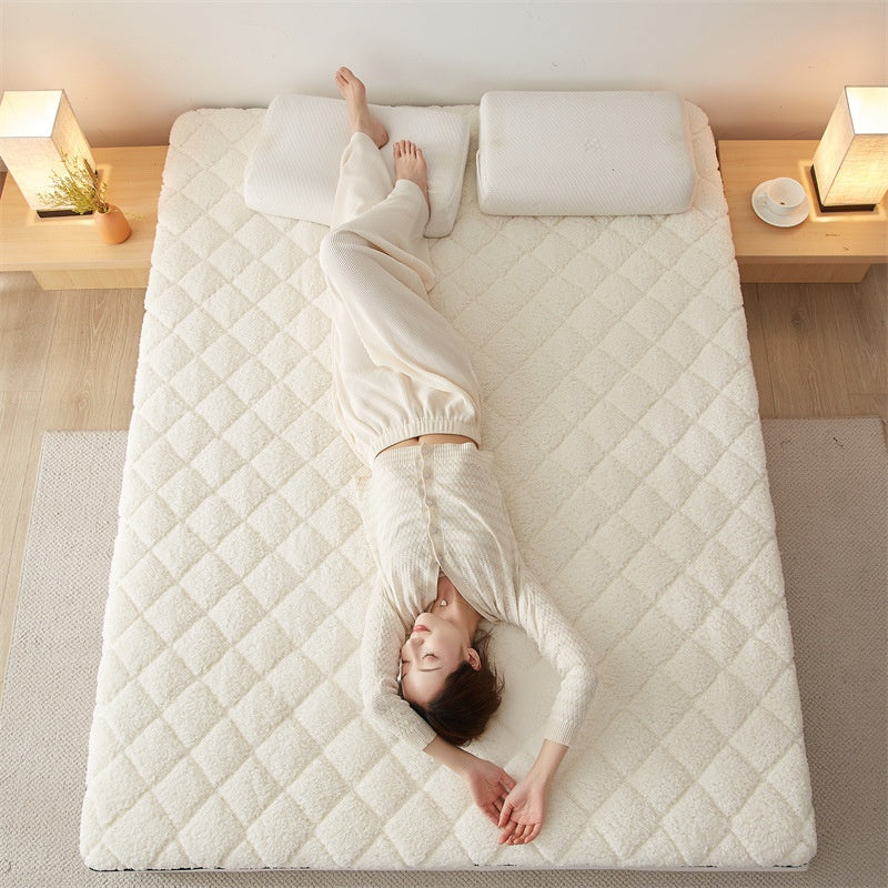 Topper de matelas d'agneau chaud épais pour usage domestique