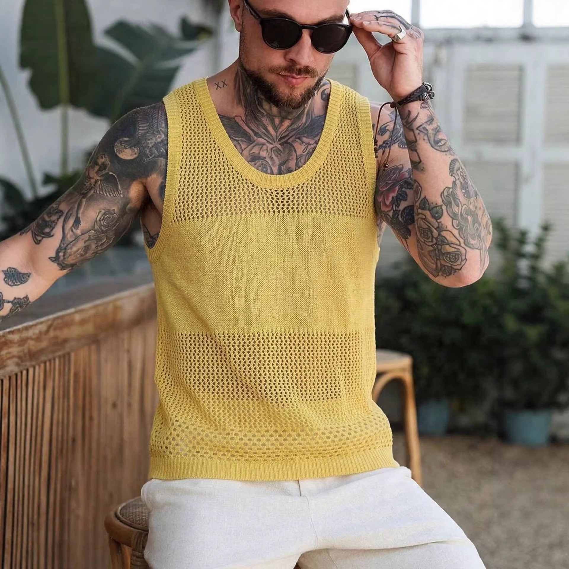 Veste à mailles creuses jaunes pour hommes