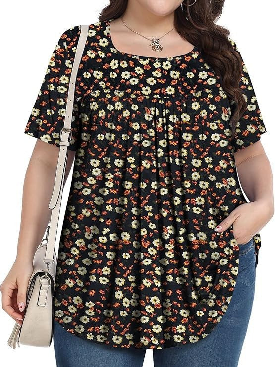 T-shirt casual à col rond à manches courtes avec imprimé floral plus taille