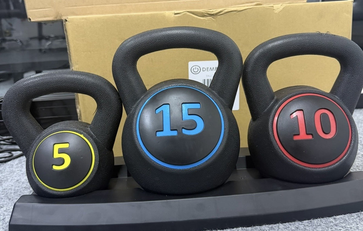 Set de kettlebell avec rack