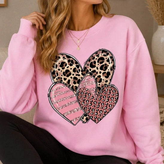 T-shirt Léopard imprimé et motif coeur brillant pour femme
