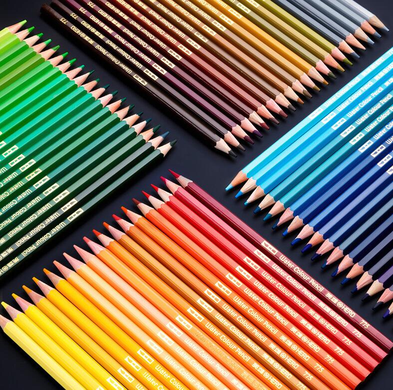 Ensemble de dessin de crayon couleur à base d'huile soluble dans l'eau