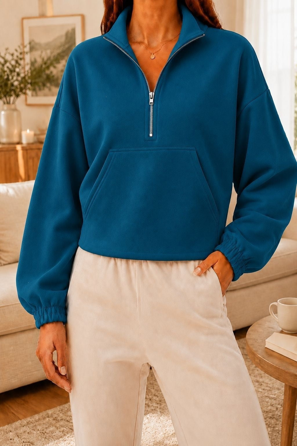 Hoodie de lapelle à half-zip avec un ajustement relaxant et des manches longues