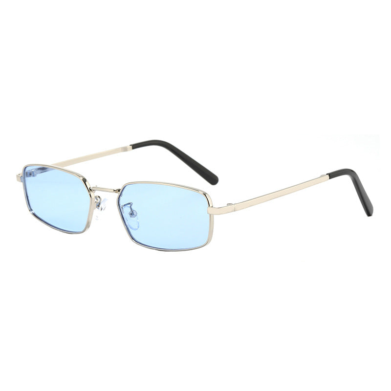 Lunettes de soleil tendance à la mode en métal