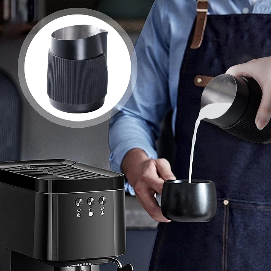 Silicone recouvert résistant à la chaleur en acier inoxydable Spout Latte Art Pitcher Café Latte Art P