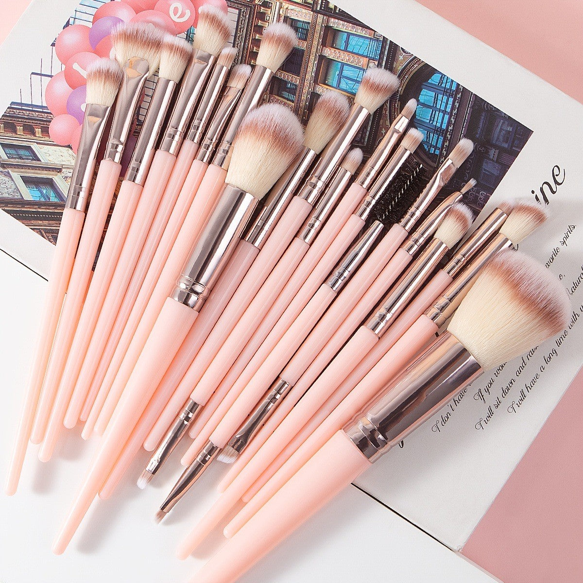 25PCS Makeup Brushes Set Synthetic Eyeliner Eyeshadow Foundation Blusher Tool