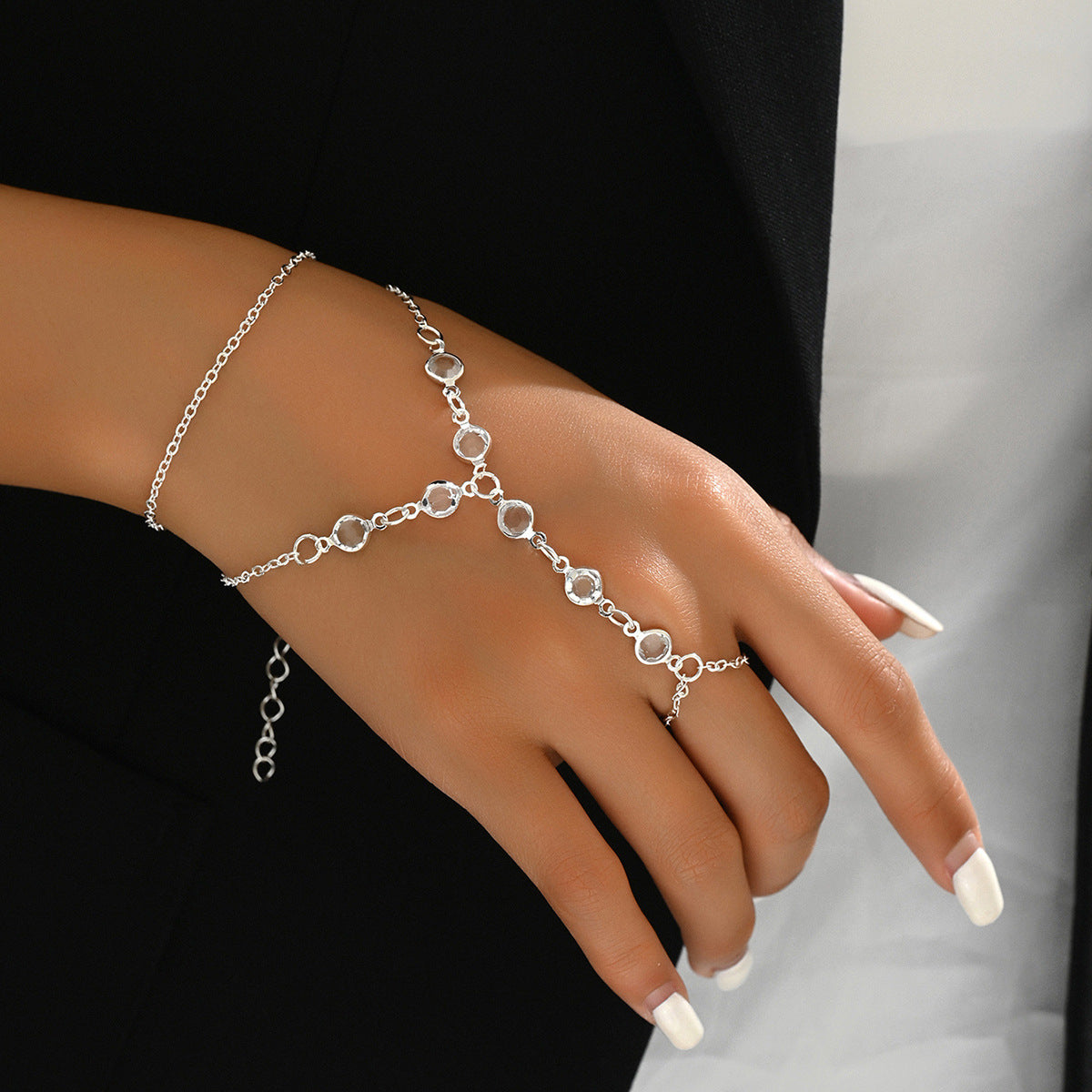 Bracelet minimaliste de mode européen et américain bracelet en cristal de luxe Mitten-type bracelet
