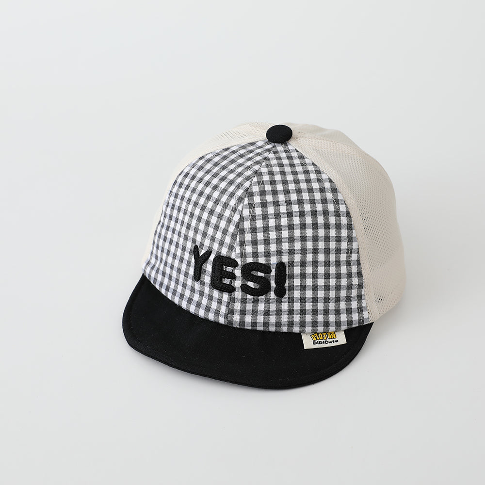 Été Garçons et Filles Plaid coloré Mesh Breathable Mignon OUI Lettre brodée Baseball