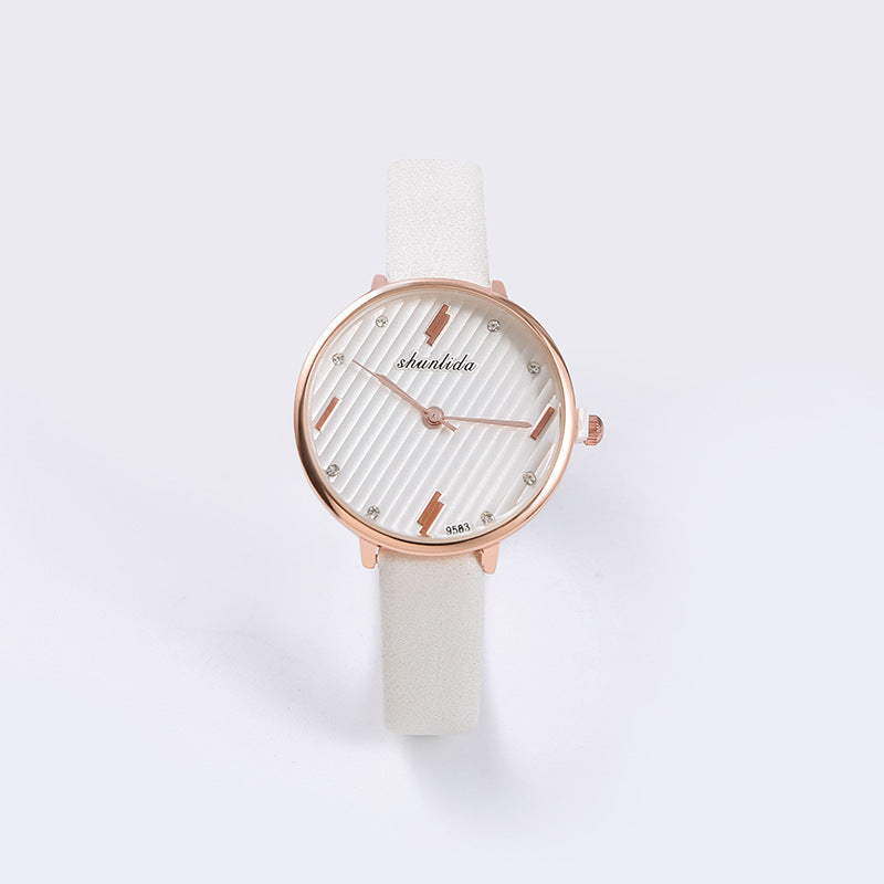 Montre étudiante tendance et polyvalente