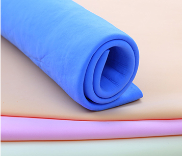 Serviette absorbante spéciale pour chats et chiens