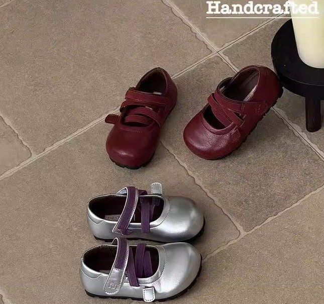 Chaussures en cuir pour filles de printemps