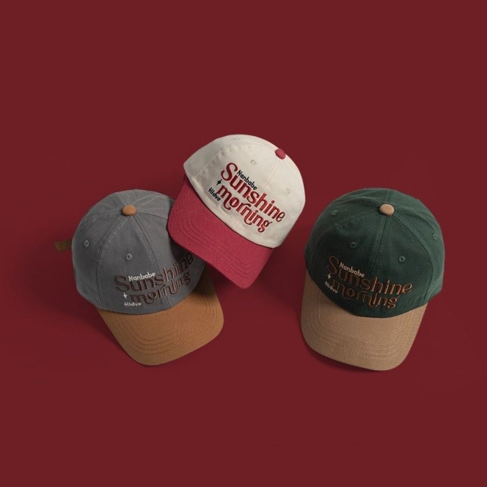 Des hommes et des femmes matching multicolore Soft Top Brodé Lettre Mode Casual Baseball
