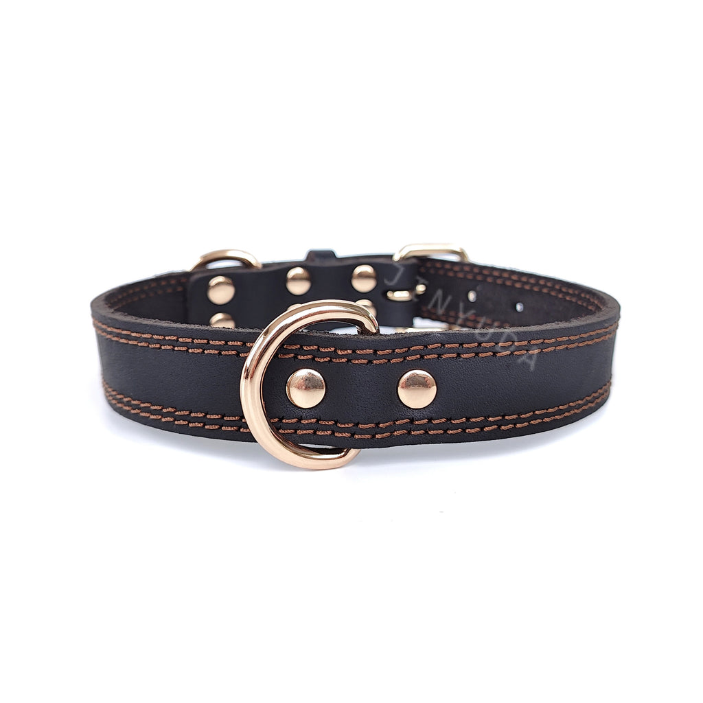 Collier en cuir plein grain avec double boucle D