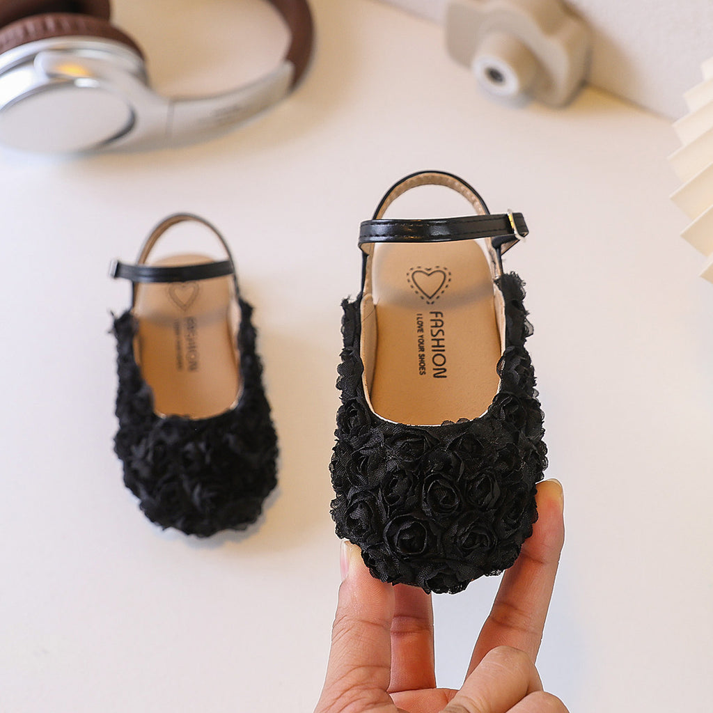 Sandales à talons plats à moitié fermées pour enfants