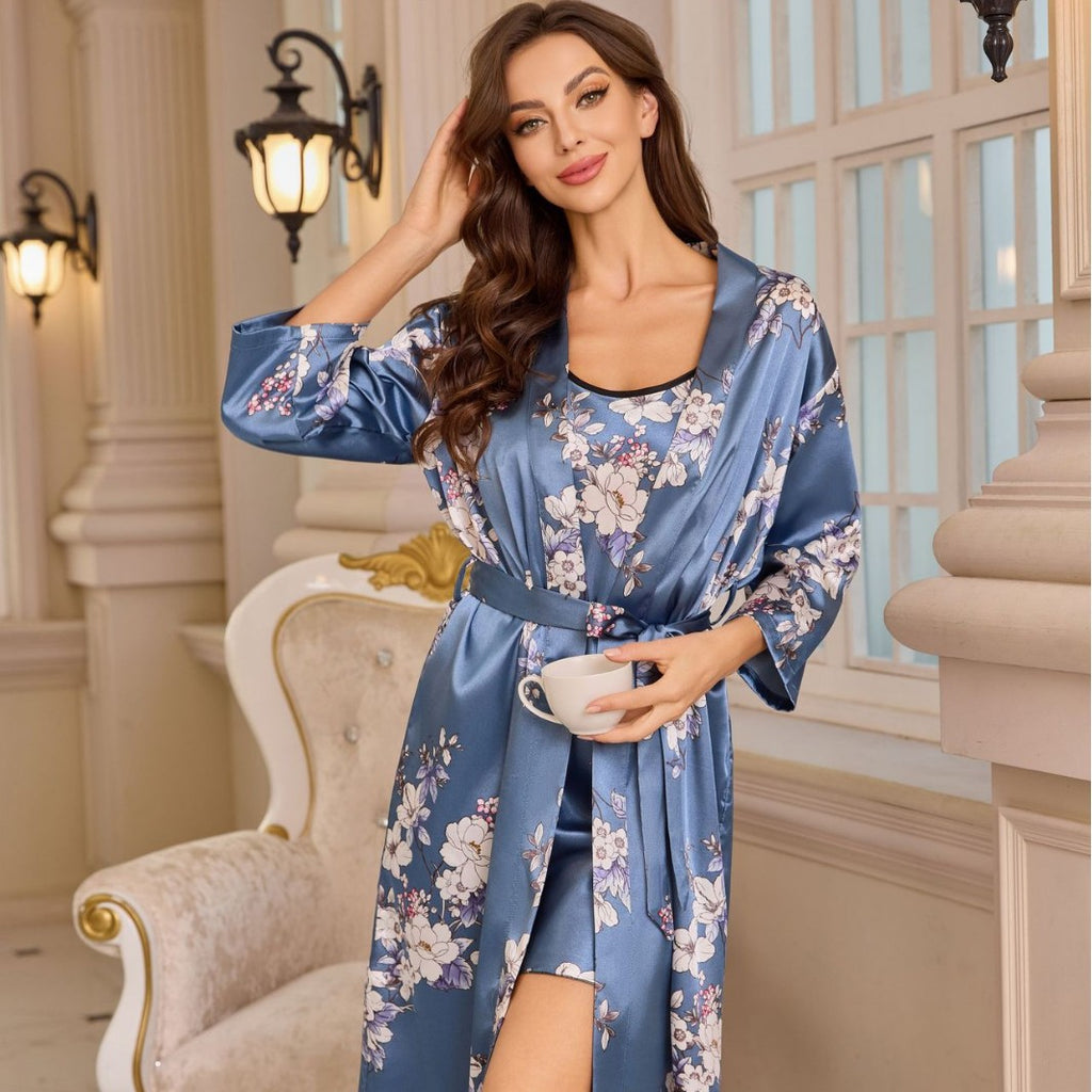 Robe et chemise de nuit à deux pièces de style léger