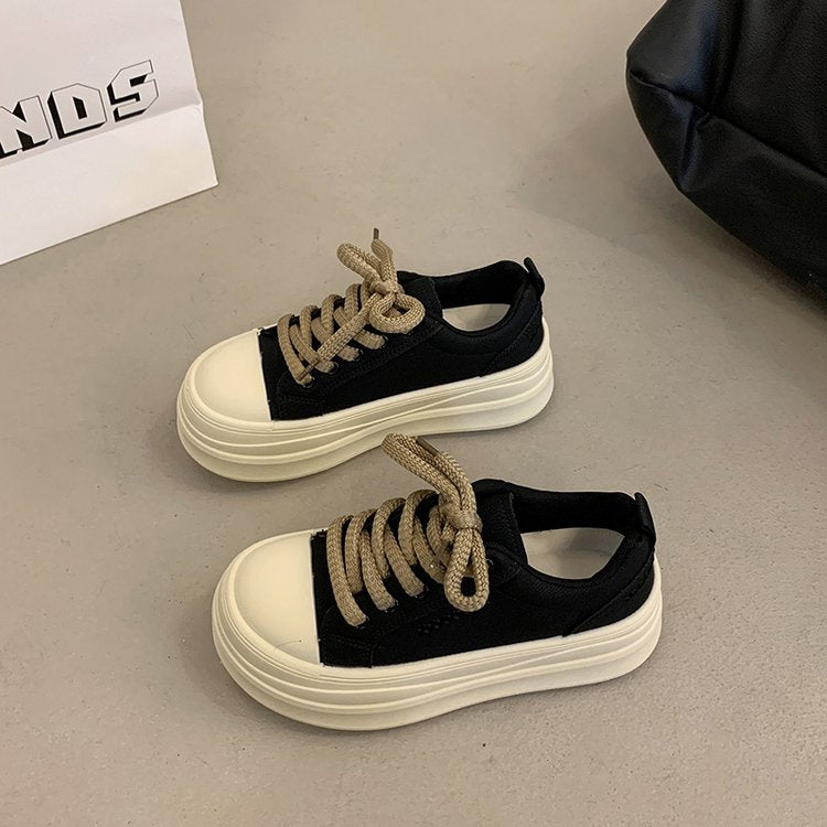 Chaussures de la plate-forme supérieure noire pour femmes
