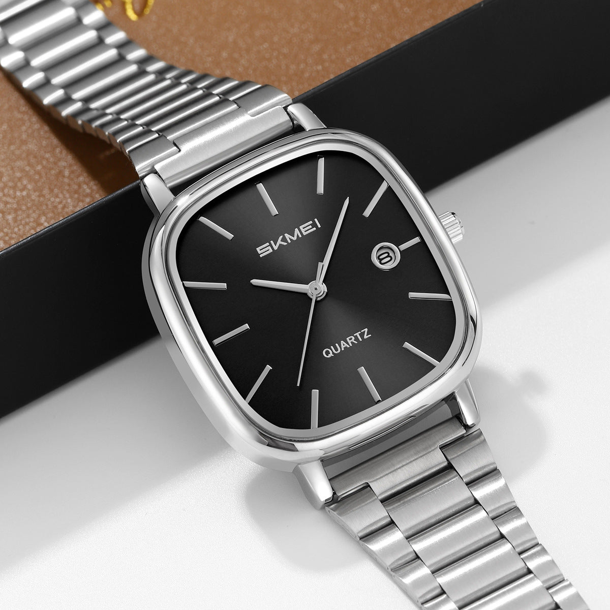 Montre Retro Square-quartz Hommes Business bracelet en acier Calendrier Wristwatch