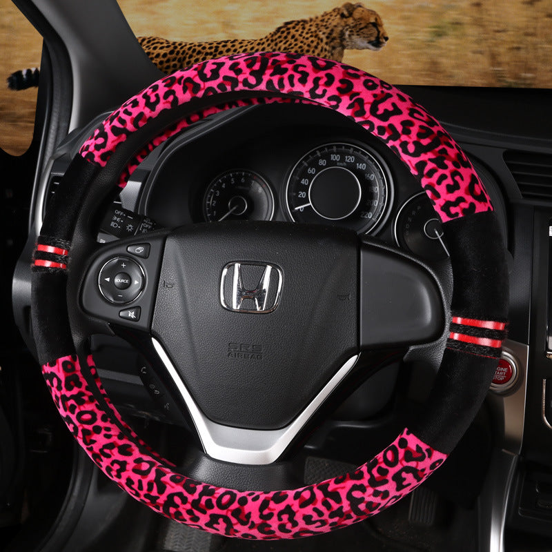 Le volant en peluche d'hiver couvre le grain Leopard