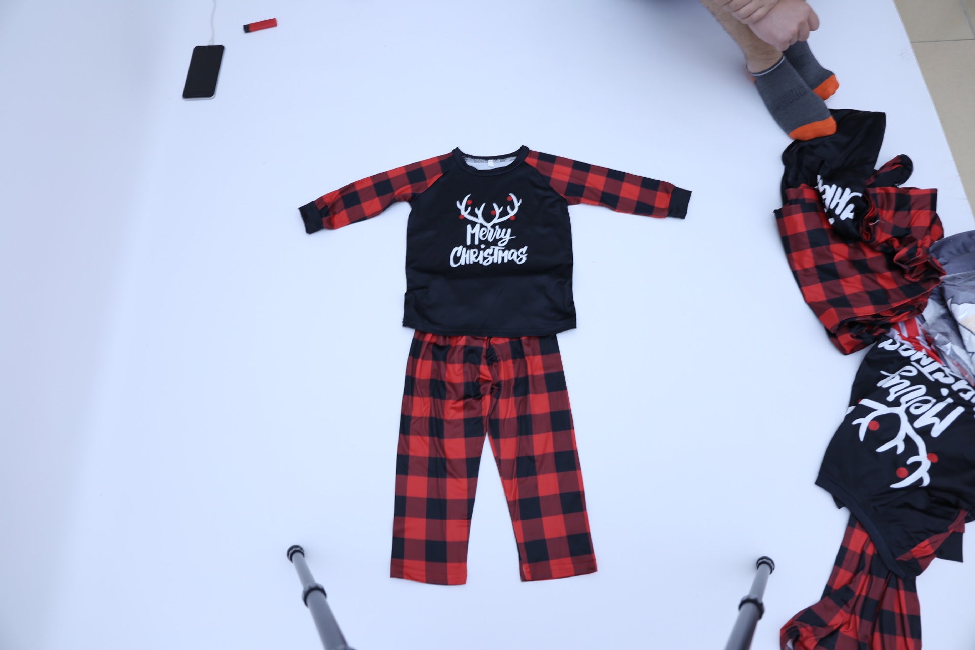Costume famille parent-enfant assorti de couleur
