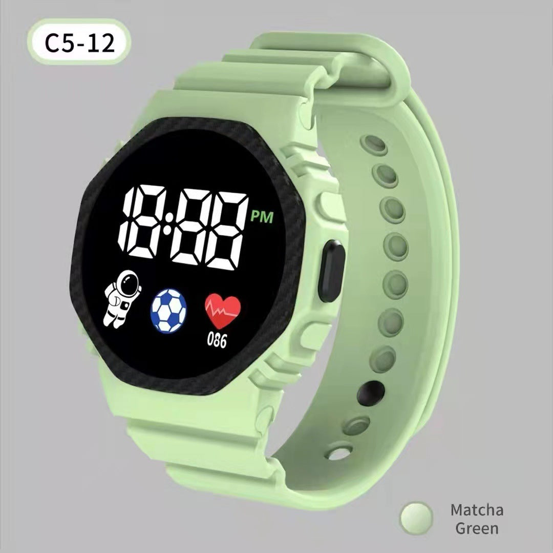 Montre électronique carrée Étudiante