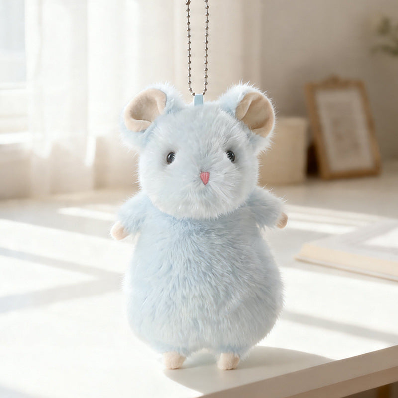 Cadeau mignon et chaleureux petit pendentif poupée