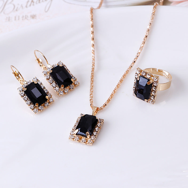 Collier en cristal boucle d'oreille anneau trois pièces