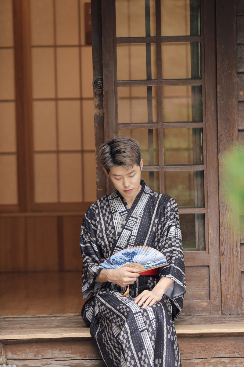Japonais Kimono Homme traditionnel Samurai Gentleman