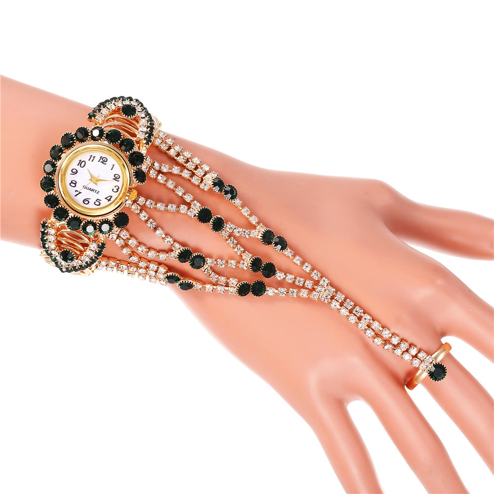 Ladies Full Diamond Claw Chain Ring Set montre
