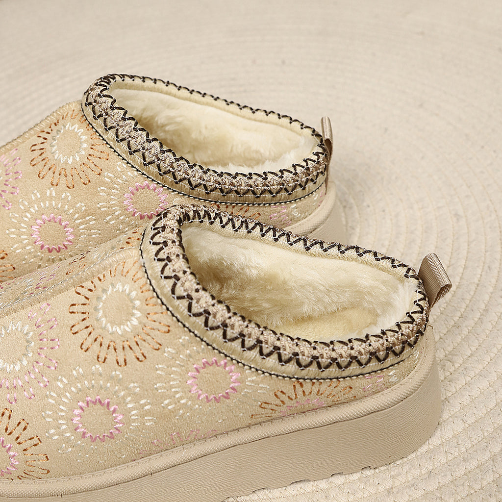 Femmes Chaussures de coton Flèche doublée épais Bottes rembourrées Plus Taille Style ethnique Bottes de neige