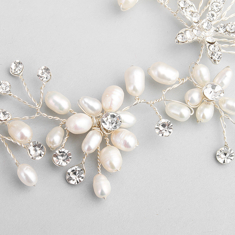 Collier perle et boucle d'oreille ensemble