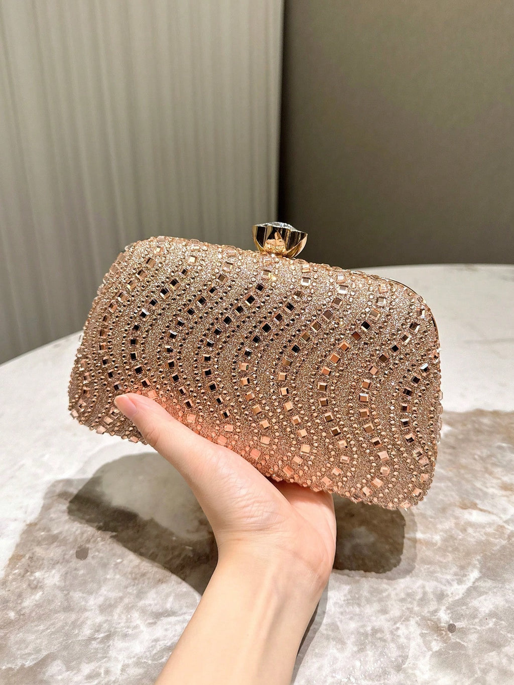 Sac de soirée en Strass Sparkling double face orné de diamants