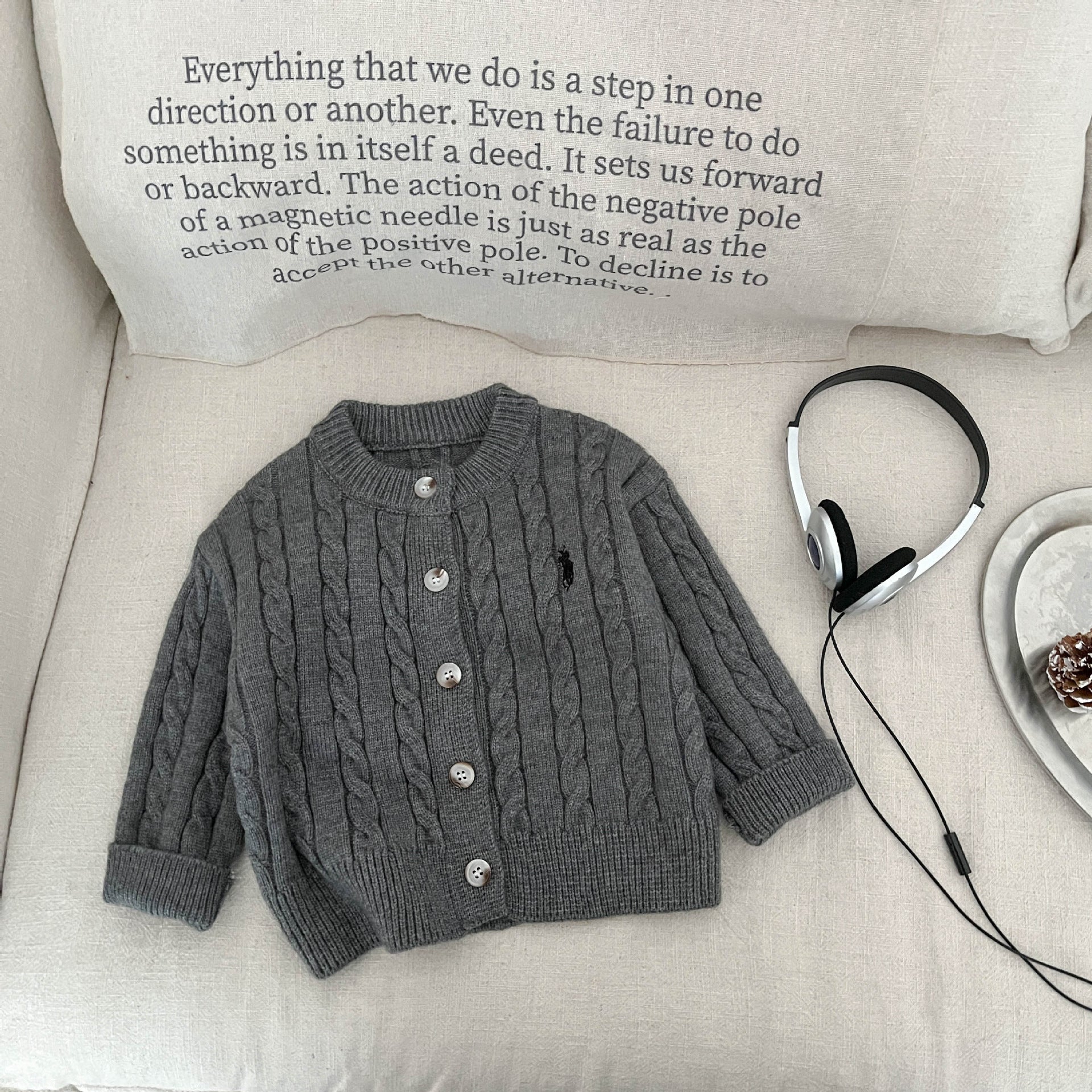 Chandail à la mode brodé casual tricoté Cardigan enfants