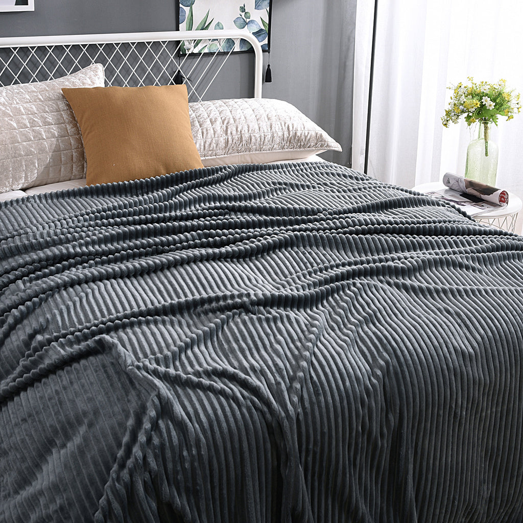 Solid Color Wide Vertical Stripe Cover