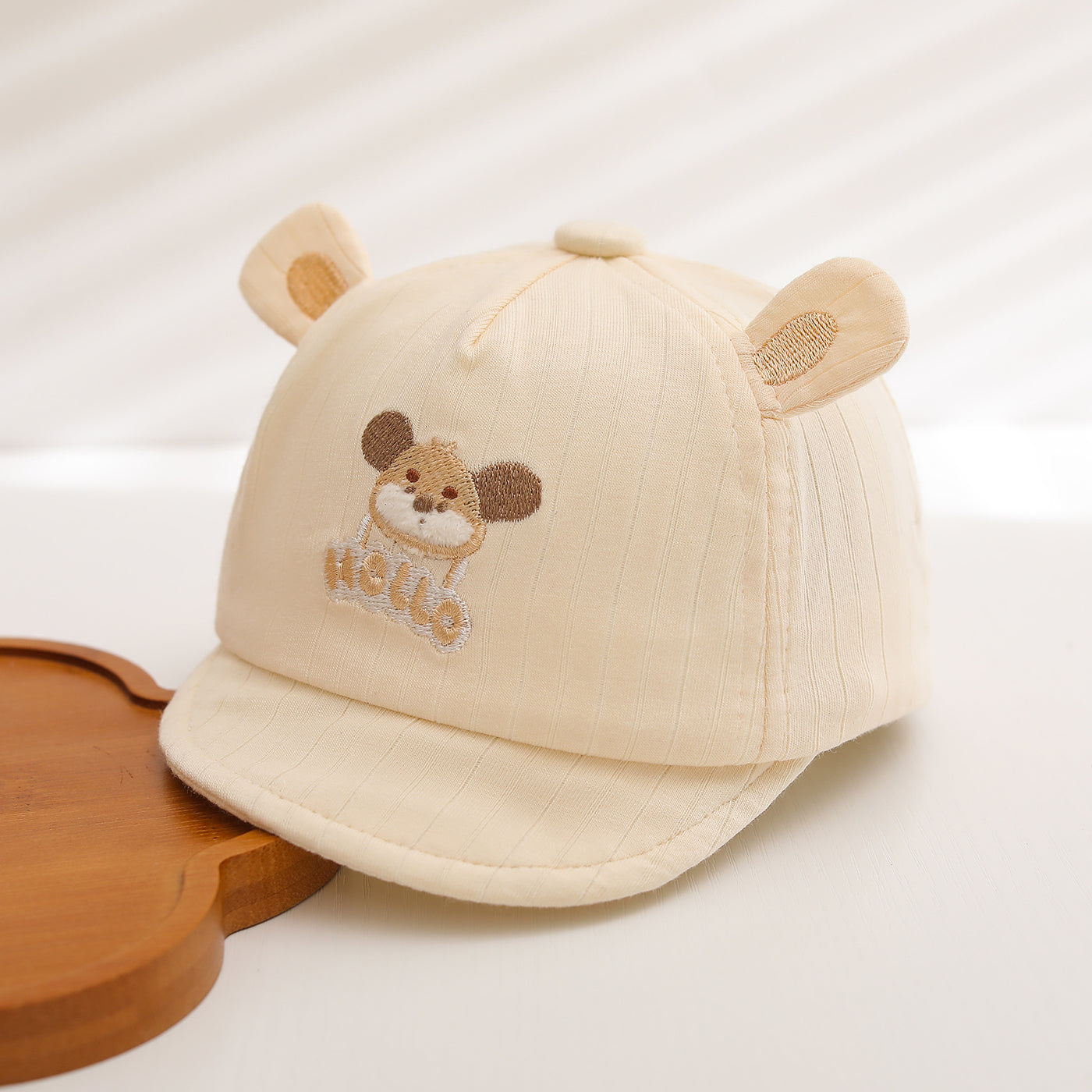 Summer Children's Hello Broded Cartoon Animal Baseball Cap est adapté à l'extérieur Ou