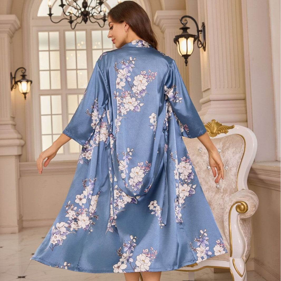 Robe et chemise de nuit à deux pièces de style léger