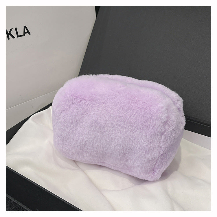 Sac de maquillage en peluche souple et moelleux pour les filles