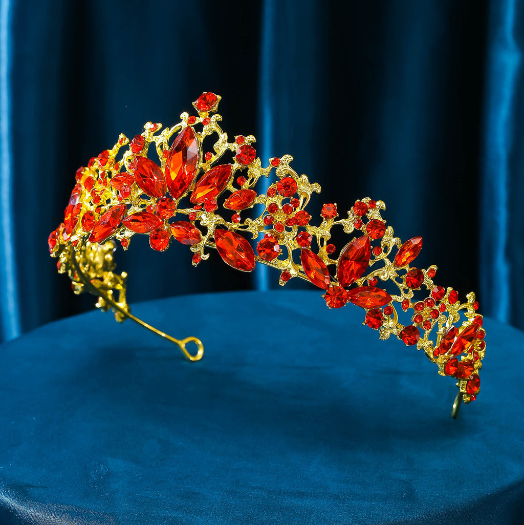 Mariage de mariée de style chinois doré et rouge