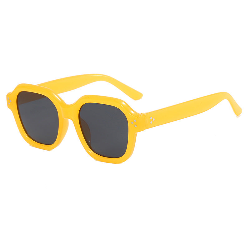 Lunettes de soleil retro grain de riz à la mode avec un style distinctif