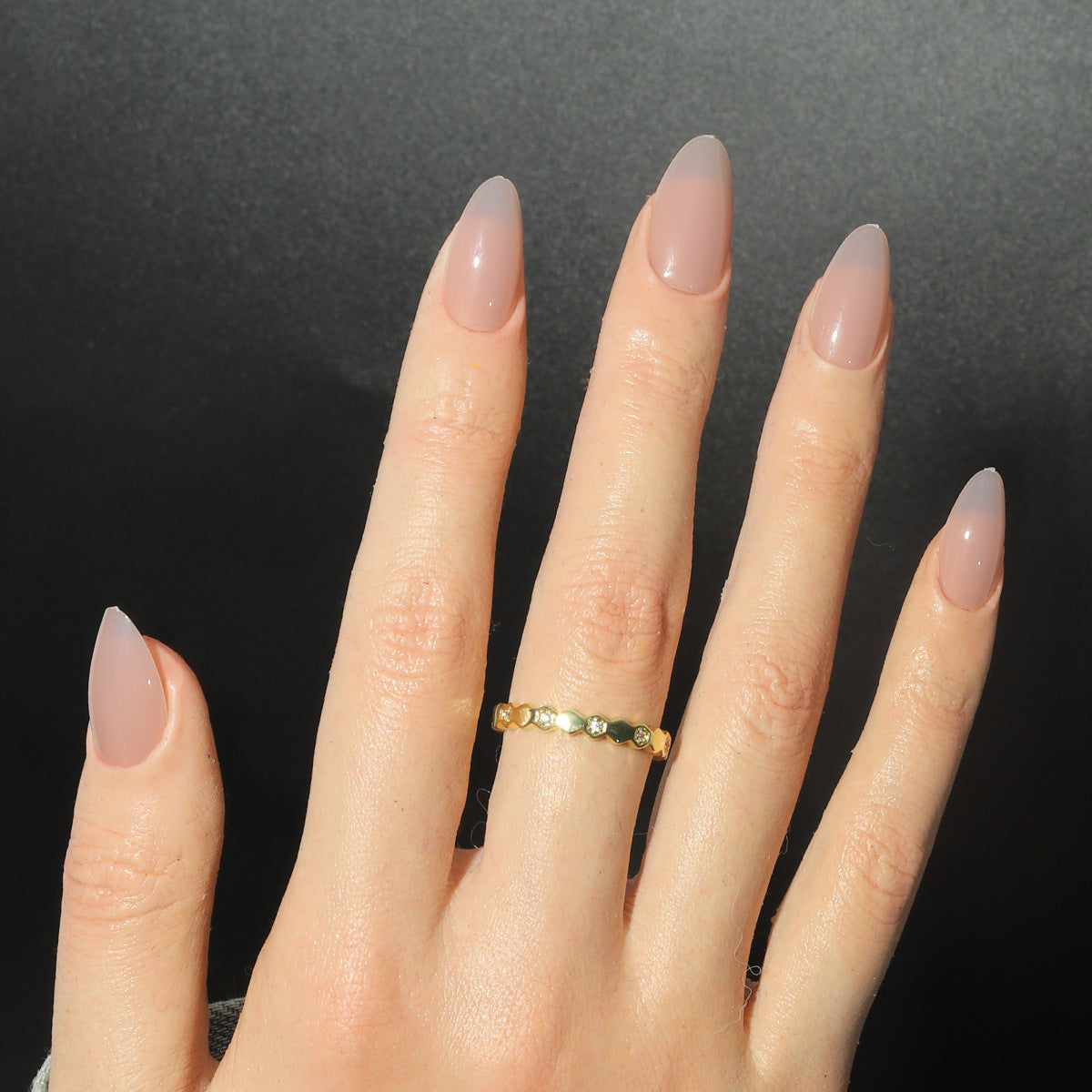Femmes Glossy Portable Nails artificiels de couleur solide