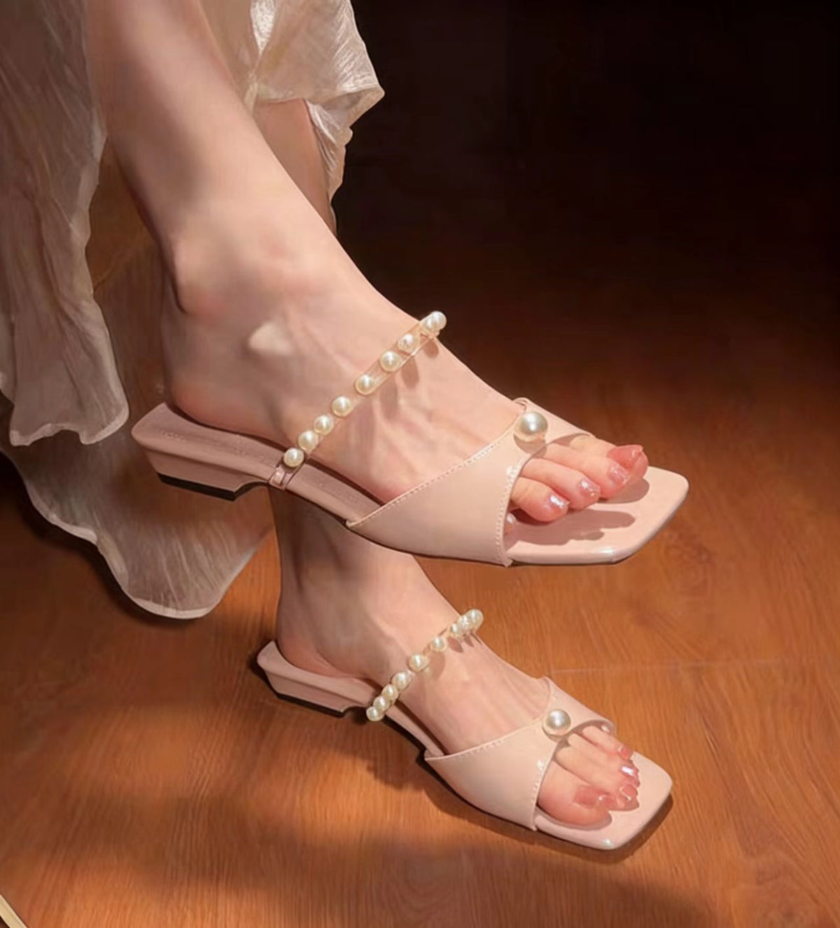 Women's French Style Simple Pearl Strap Sandals