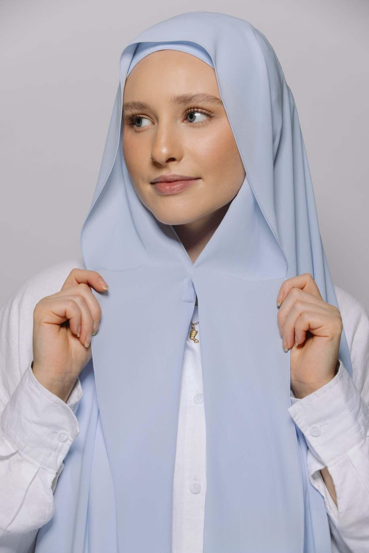 Le foulard pratique avec un aimant intégré