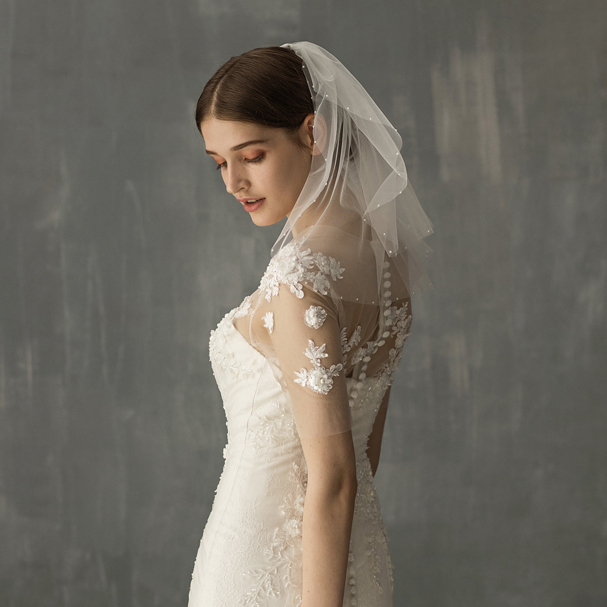 Rétro femme mariée courte coiffure mariée