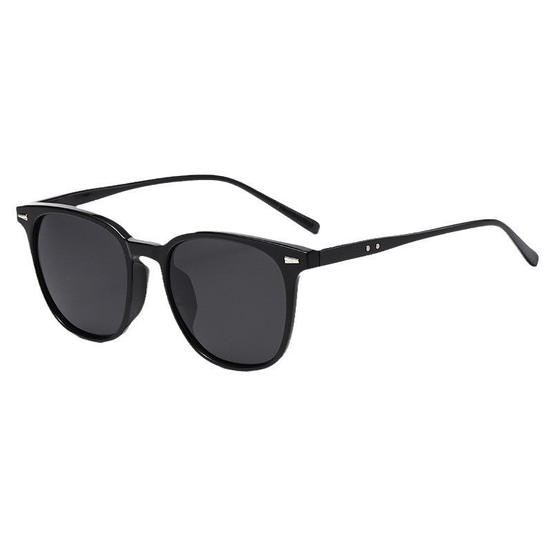 Lunettes de soleil carrées d'arrivée