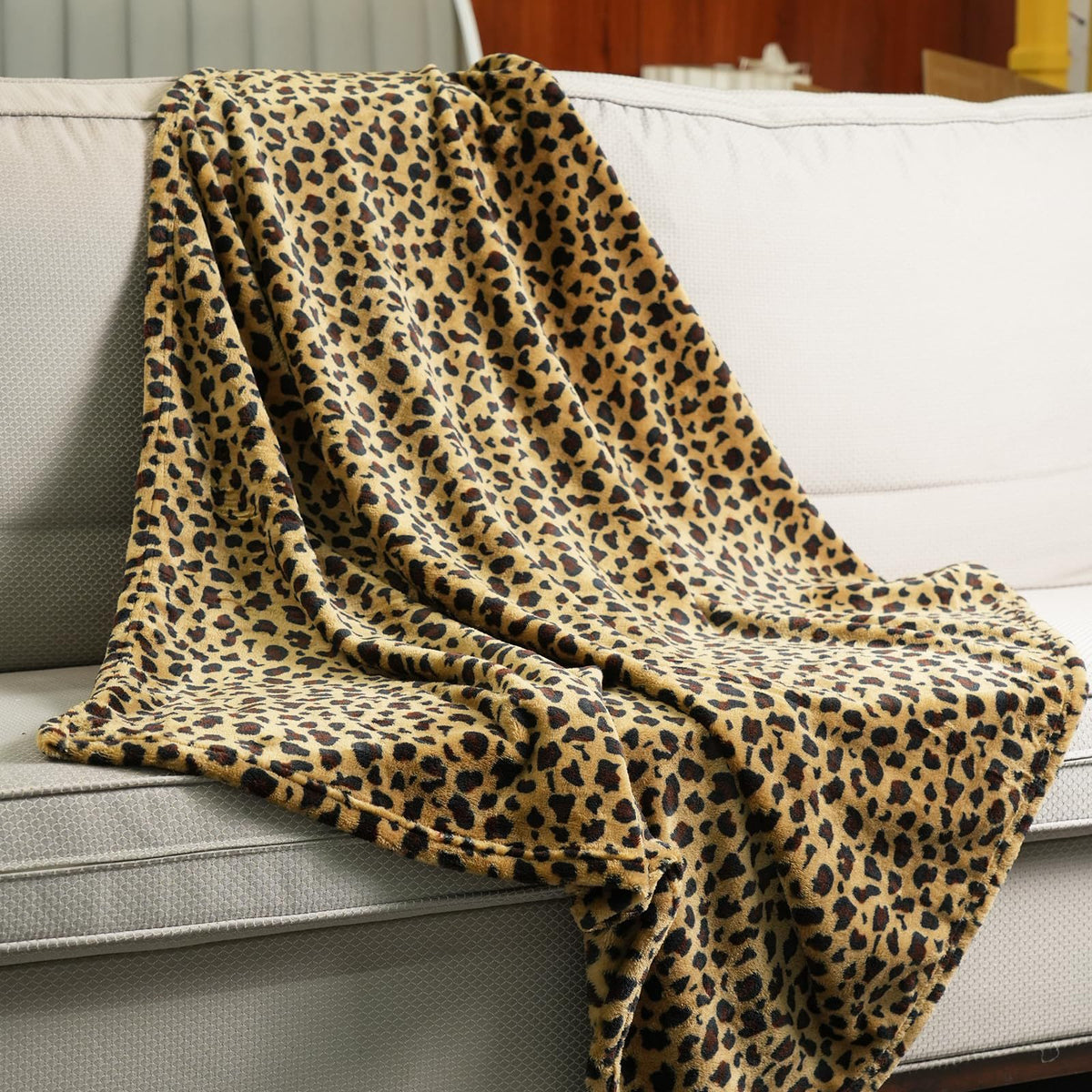 Classique Leopard-print Flannel Blanket Style moderne