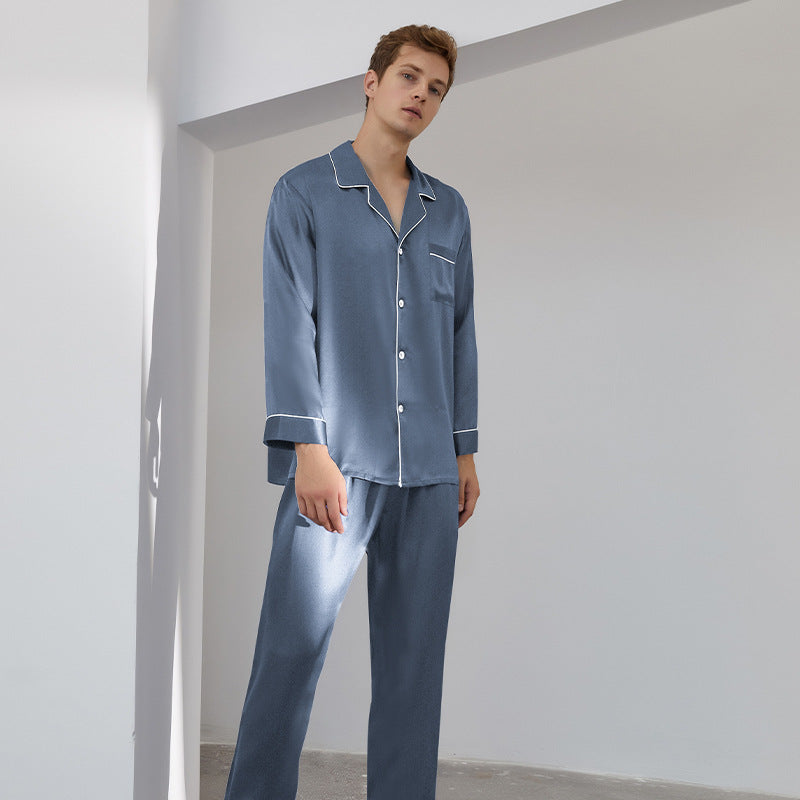 Pyjama en soie de luxe pour le top à manches longues et pantalons longs