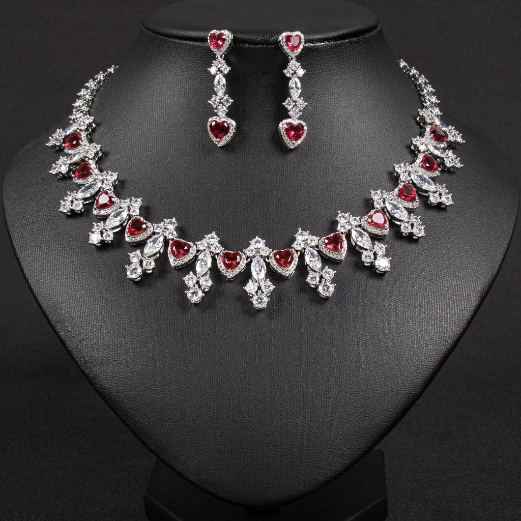 Collier et boucles d'oreilles personnalisés et créatifs pour les femmes